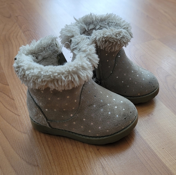 Cat&Jack Toddler Girls Boots Sz 4 Tan Suede like Side Zip Pull on Shoes Faux Fur - Picture 5 of 12